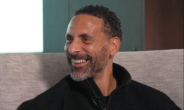 开云APP下载-费迪南德:建议曼联用“疯子型”教练,比如孔蒂或德泽尔比